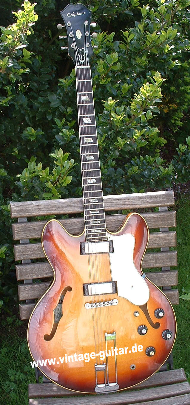 Epiphone Riviera 018-b.jpg